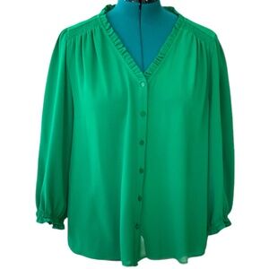 Cece Eagles Green XXL v-neck button front blouse
